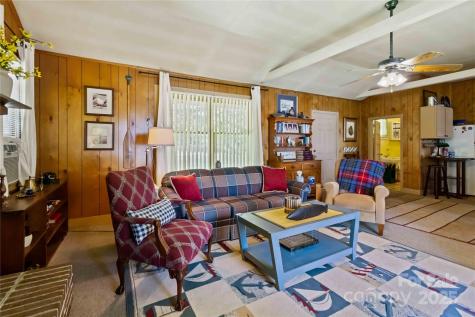 5350 Commodore Place Clover SC 29710