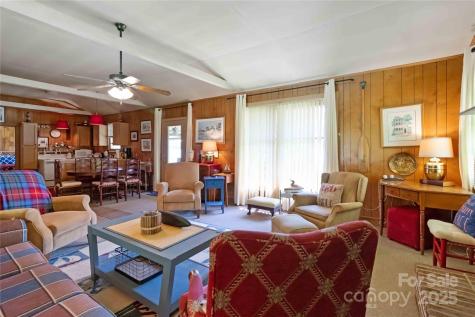 5350 Commodore Place Clover SC 29710