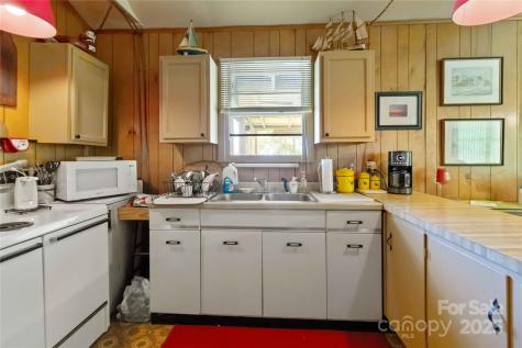 5350 Commodore Place Clover SC 29710