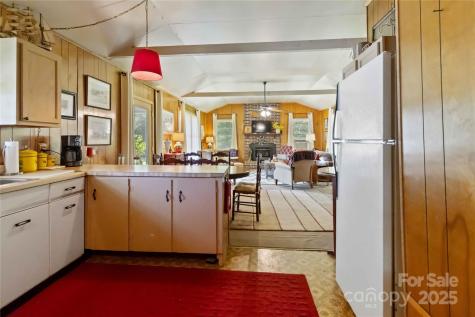 5350 Commodore Place Clover SC 29710