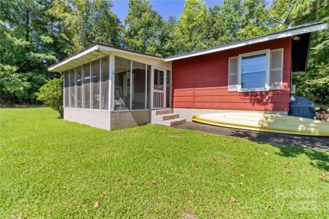 5350 Commodore Place Clover SC 29710