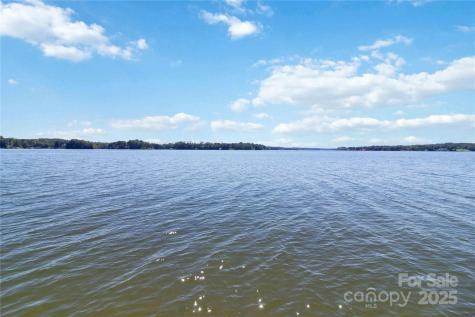 5350 Commodore Place Clover SC 29710