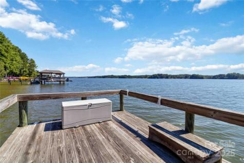 5350 Commodore Place Clover SC 29710