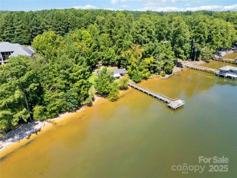 5350 Commodore Place Clover SC 29710