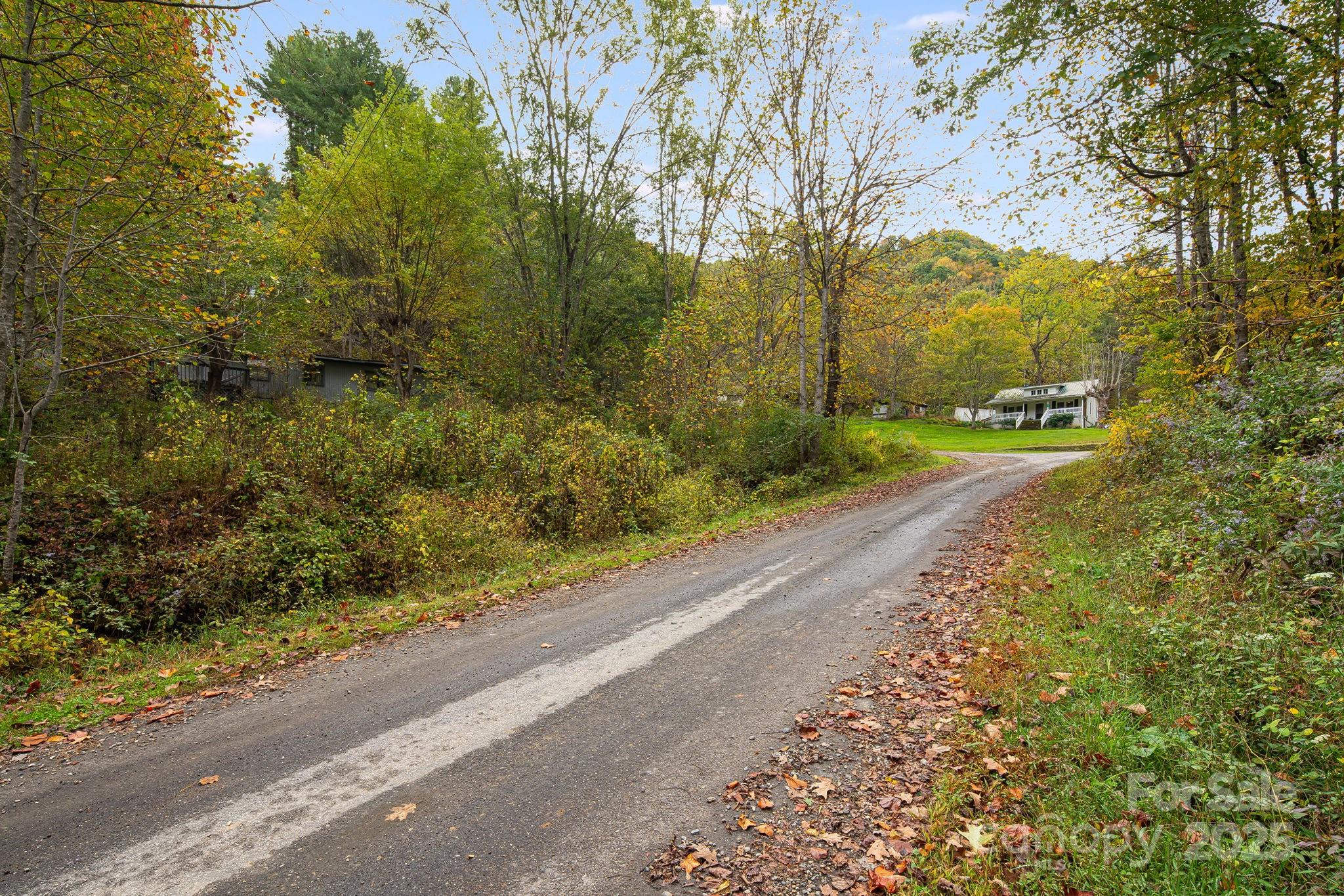 211 Evergreen Road Burnsville NC 28714