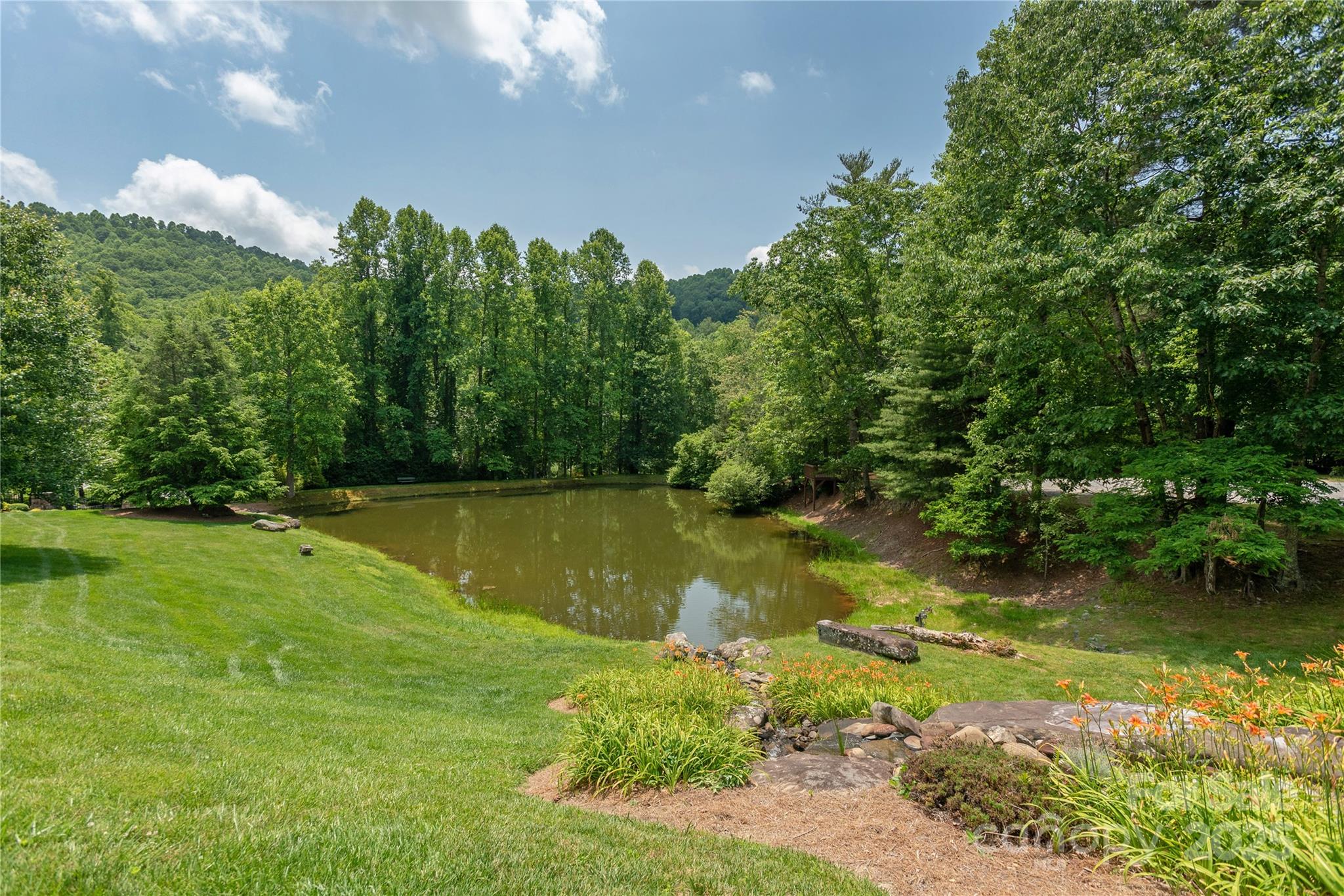 100 Ivywood Lane Laurel Park NC 28739
