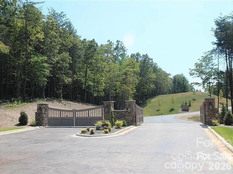 2377 Ivy Rays Way Nebo NC 28761