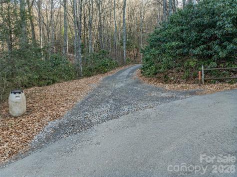 119 Wildflower Cove Drive Swannanoa NC 28778