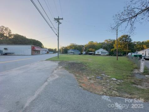 37 Rice Street Belton SC 29627