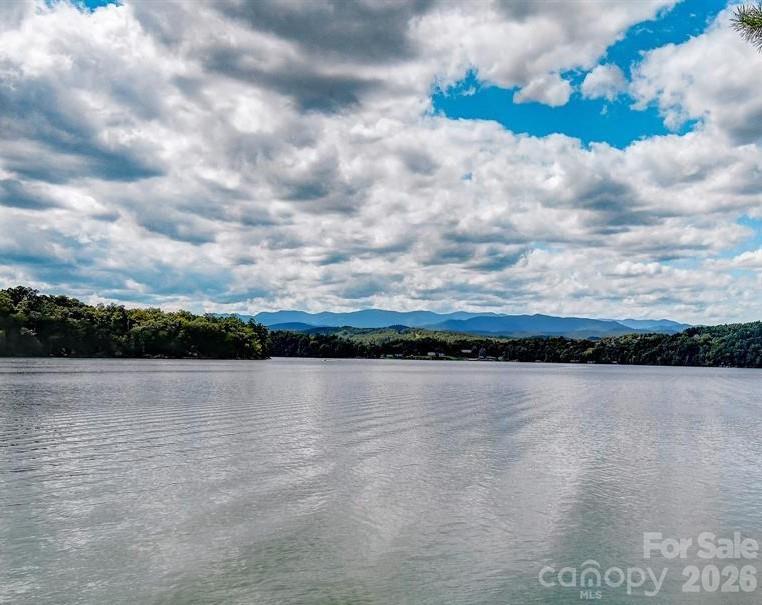 32 Clear View Way Nebo NC 28761