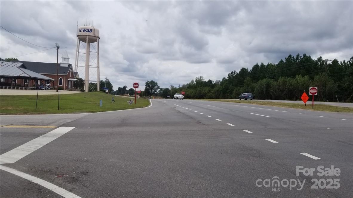 5987 Charlotte Highway Lancaster SC 29720