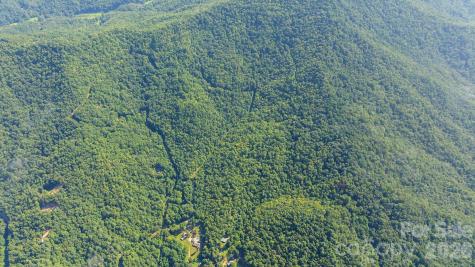 80 Breezewood Drive Bryson City NC 28713