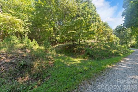 80 Breezewood Drive Bryson City NC 28713