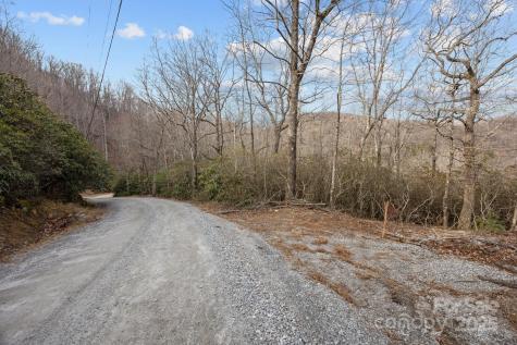 1443 Old Mill Road Hendersonville NC 28792