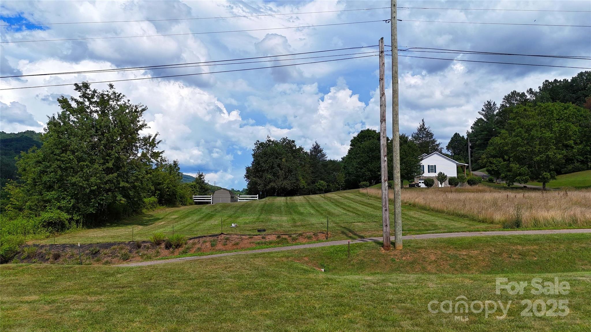 81 River Look Drive Burnsville NC 28714