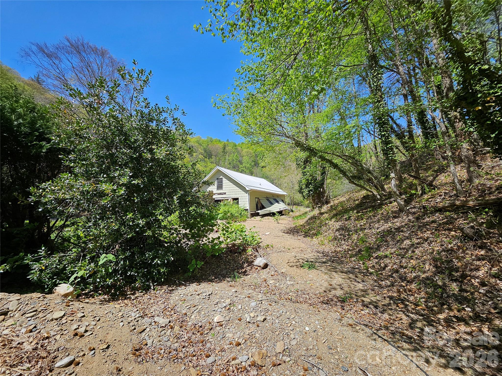 465 Paradise Lane Burnsville NC 28714