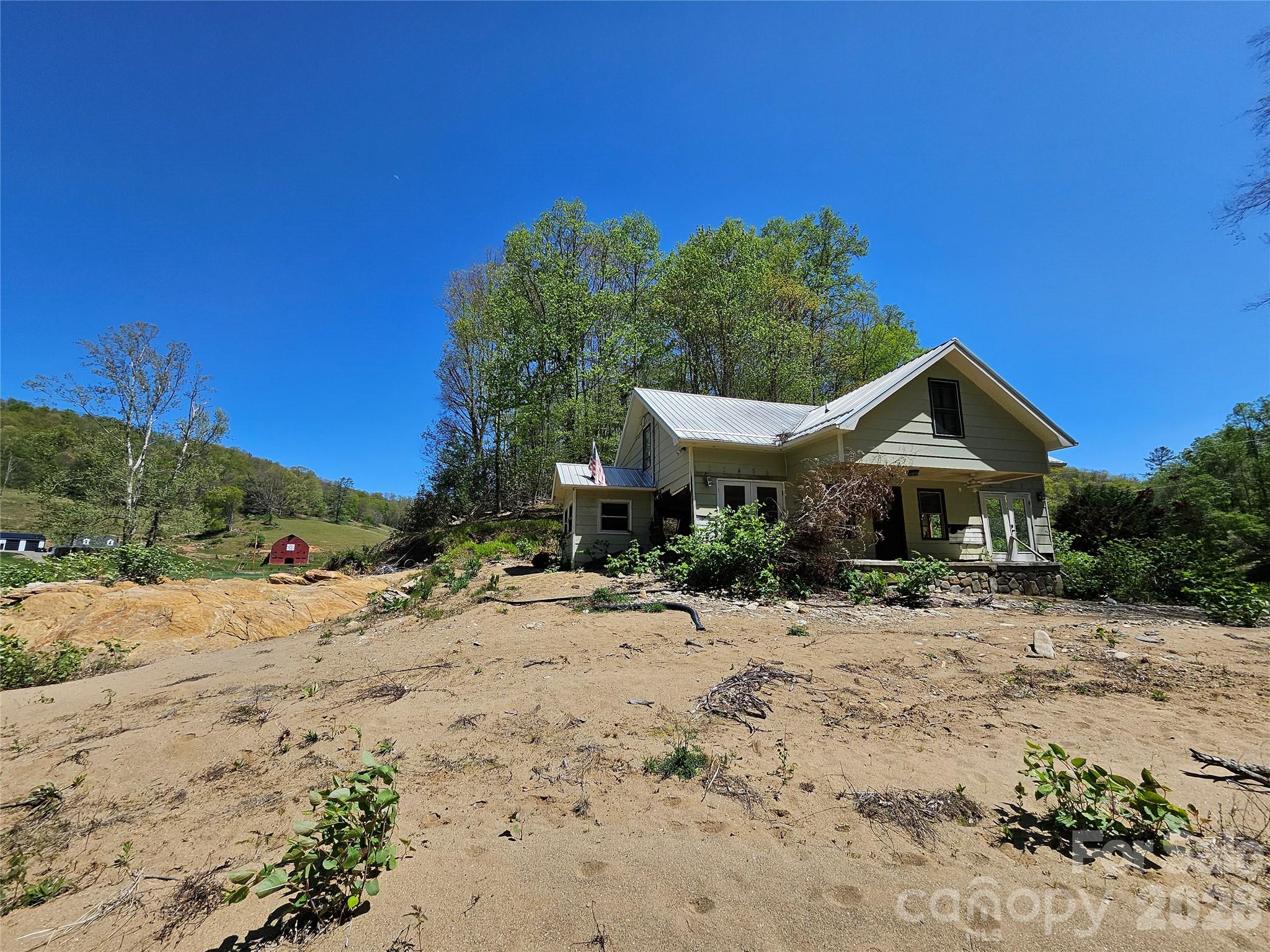 465 Paradise Lane Burnsville NC 28714