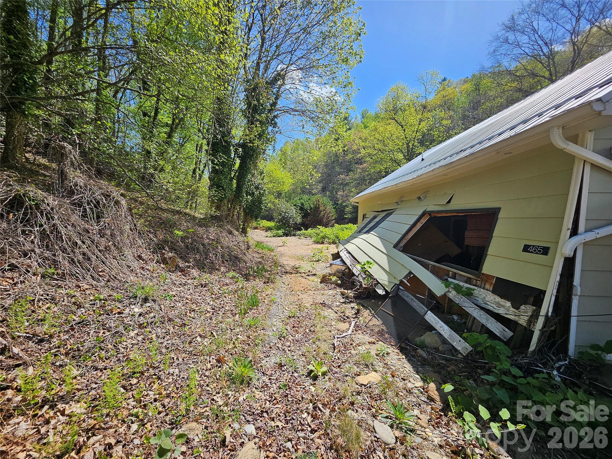 465 Paradise Lane Burnsville NC 28714