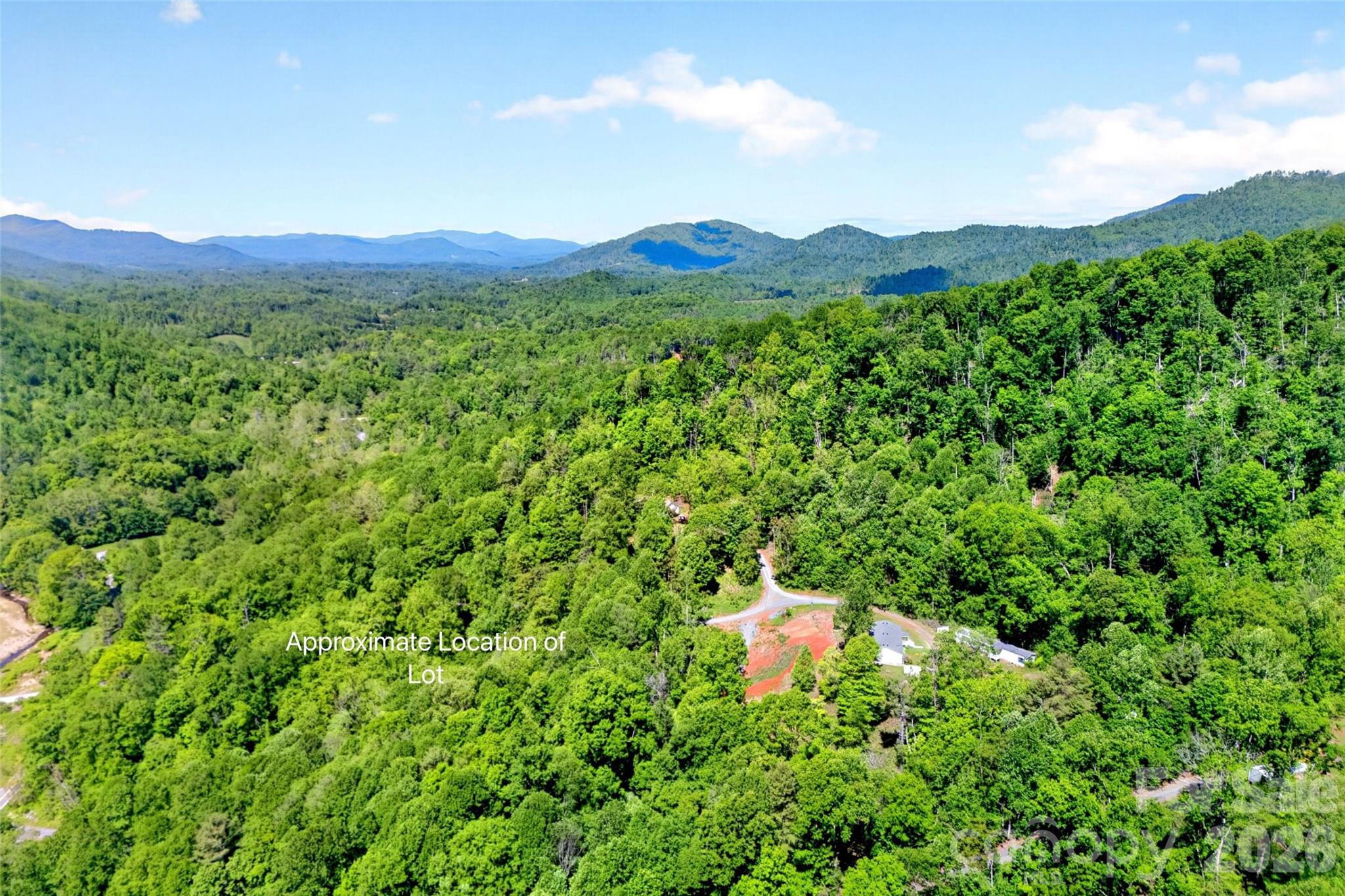 V/l Wolf Crossing Bakersville NC 28705