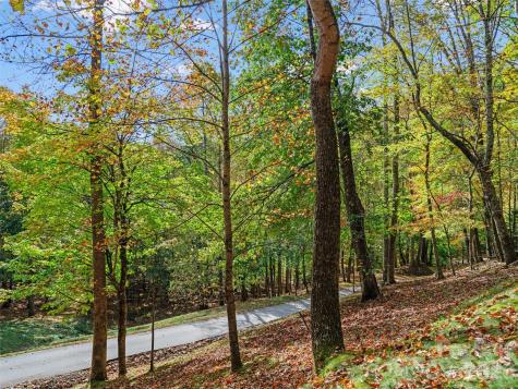 42 Hickory Springs Road Burnsville NC 28714