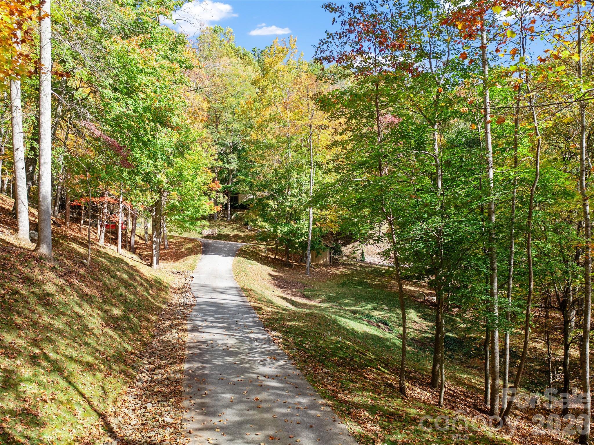 42 Hickory Springs Road Burnsville NC 28714