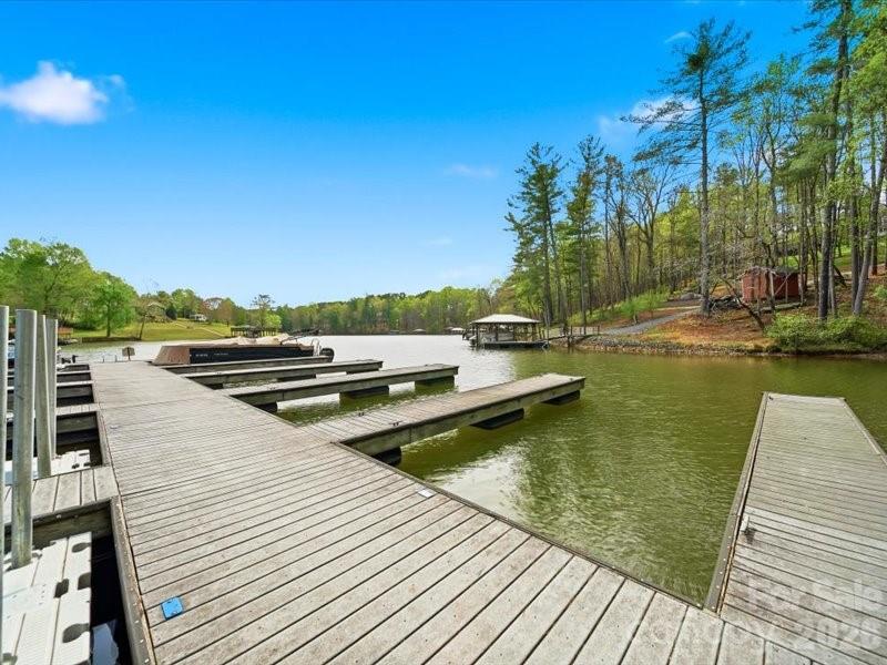 6074 Plantation Pointe Drive Granite Falls NC 28630