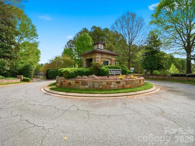 6074 Plantation Pointe Drive Granite Falls NC 28630