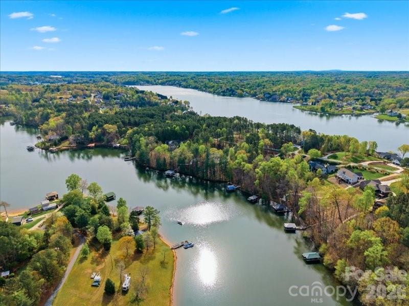 6074 Plantation Pointe Drive Granite Falls NC 28630