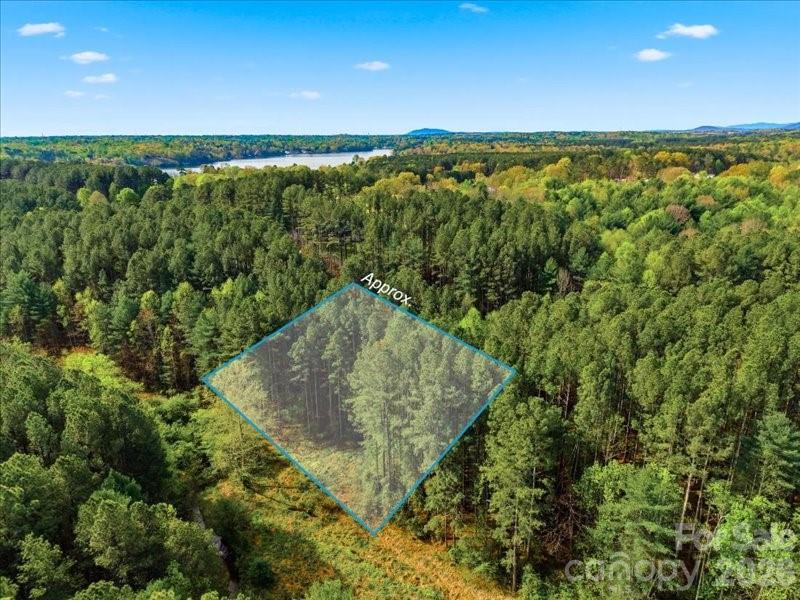 6074 Plantation Pointe Drive Granite Falls NC 28630