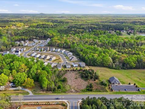 1386 Highway 55 Highway E Clover SC 29710