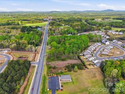 1386 Highway 55 Highway E Clover SC 29710
