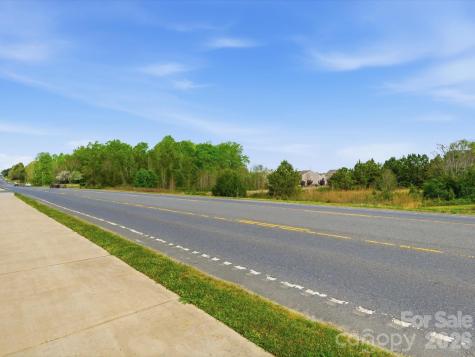 1386 Highway 55 Highway E Clover SC 29710