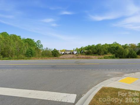 1386 Highway 55 Highway E Clover SC 29710