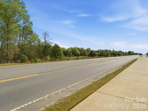 1386 Highway 55 Highway E Clover SC 29710