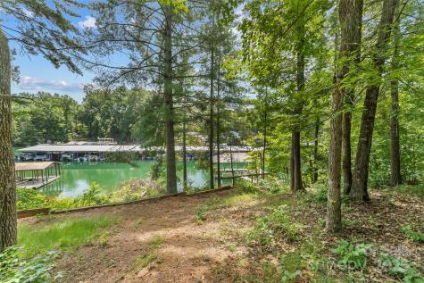 2076 Waterford Way Morganton NC 28655