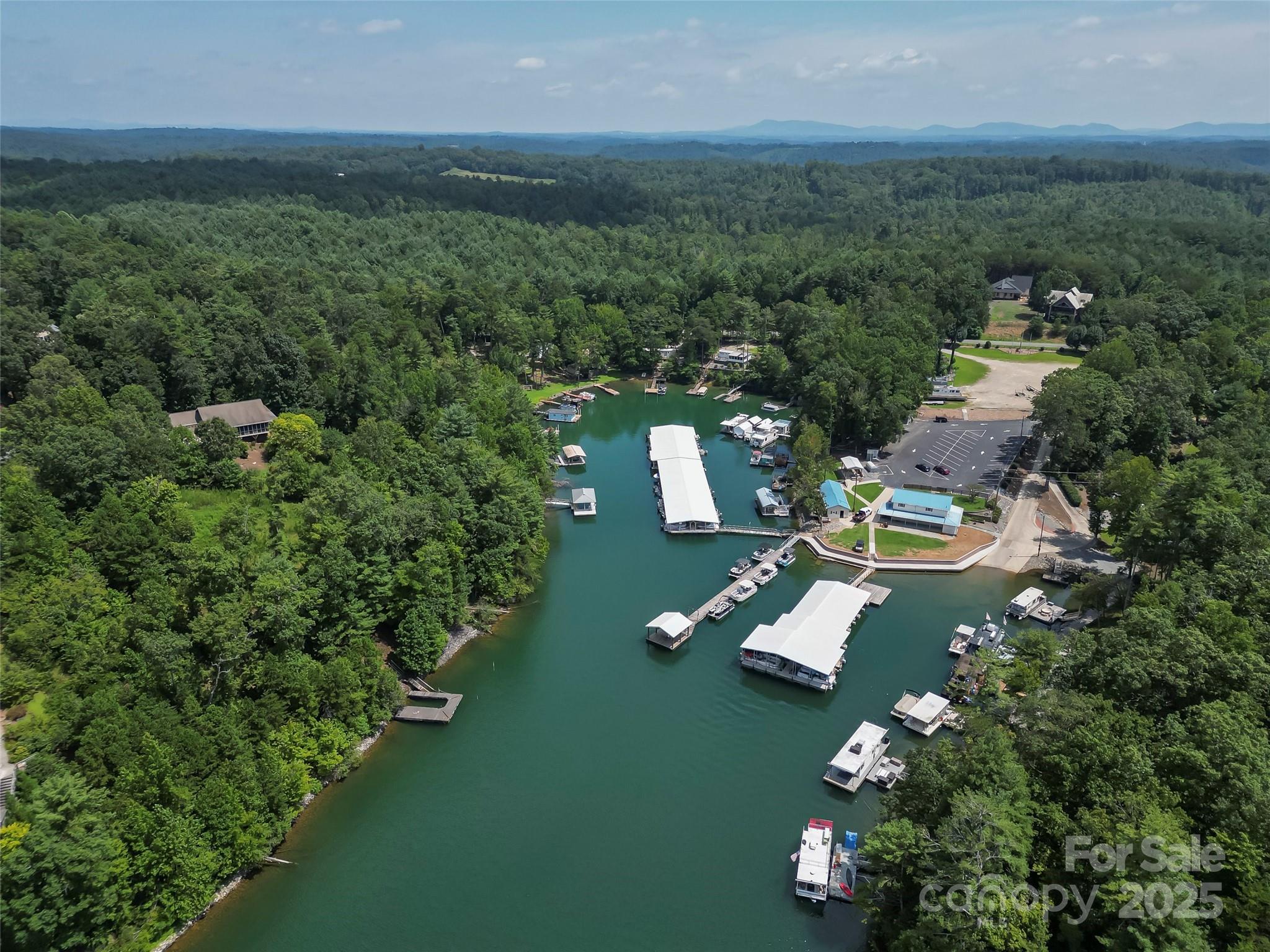 2076 Waterford Way Morganton NC 28655