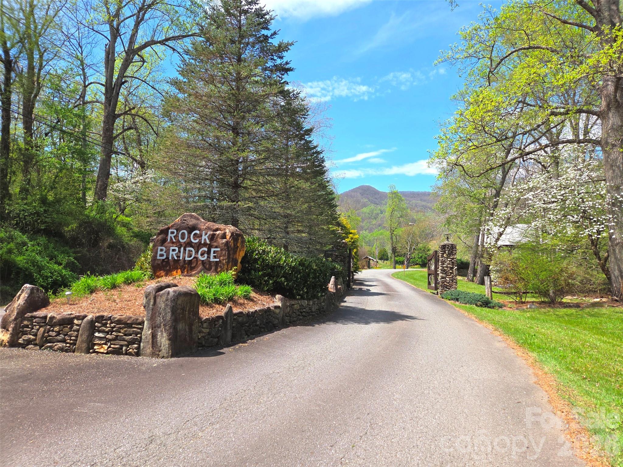 50 Turtle Rock Lane Waynesville NC 28785