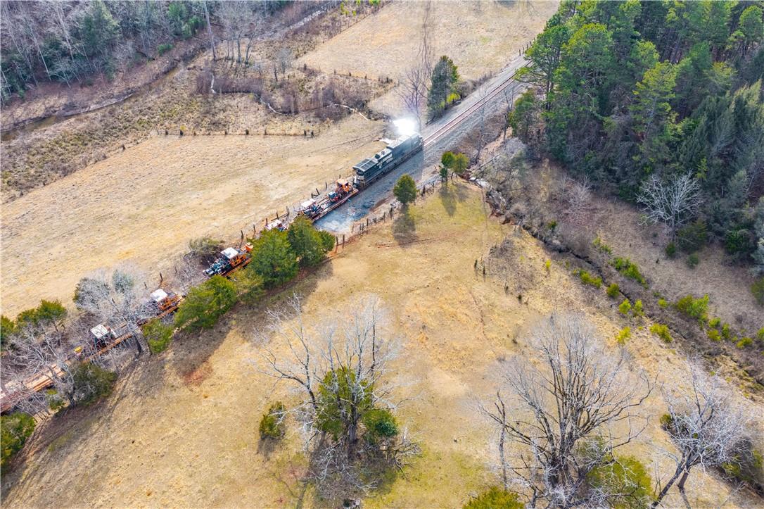 V/l Highway 126 Highway Nebo NC 28761