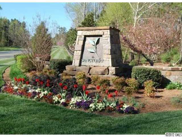 14016 Claysparrow Road Charlotte NC 28278