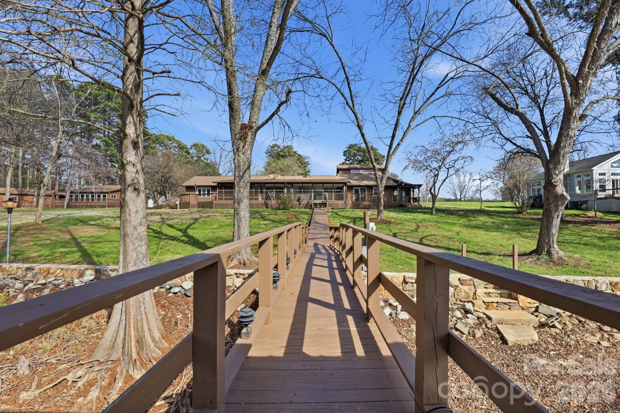 236 Apache Road Troutman NC 28166