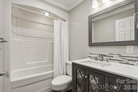 236 Apache Road Troutman NC 28166