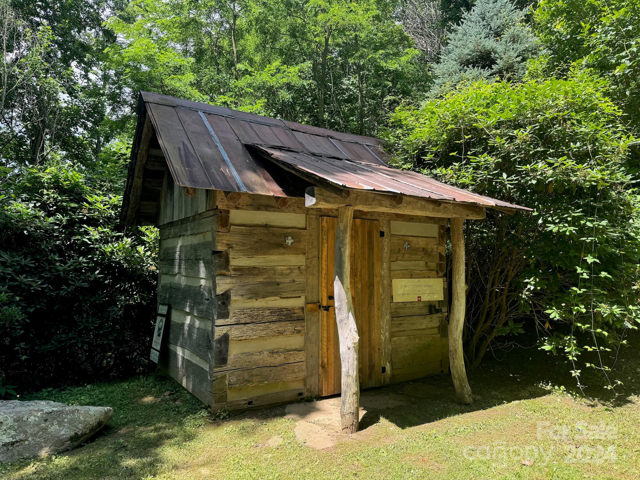 35 Flying Hawk Way Clyde NC 28721