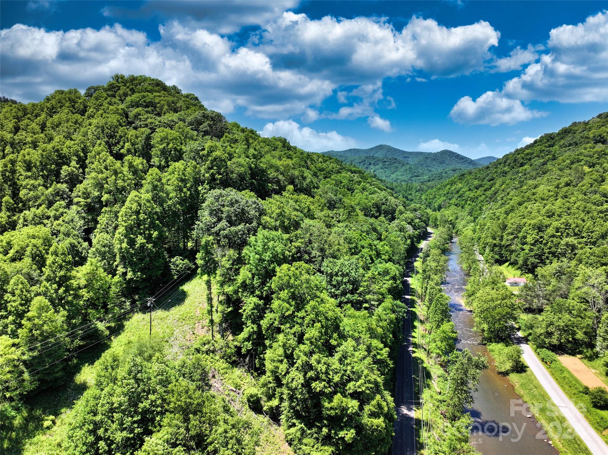 3065 Piney Hill Road Burnsville NC 28714