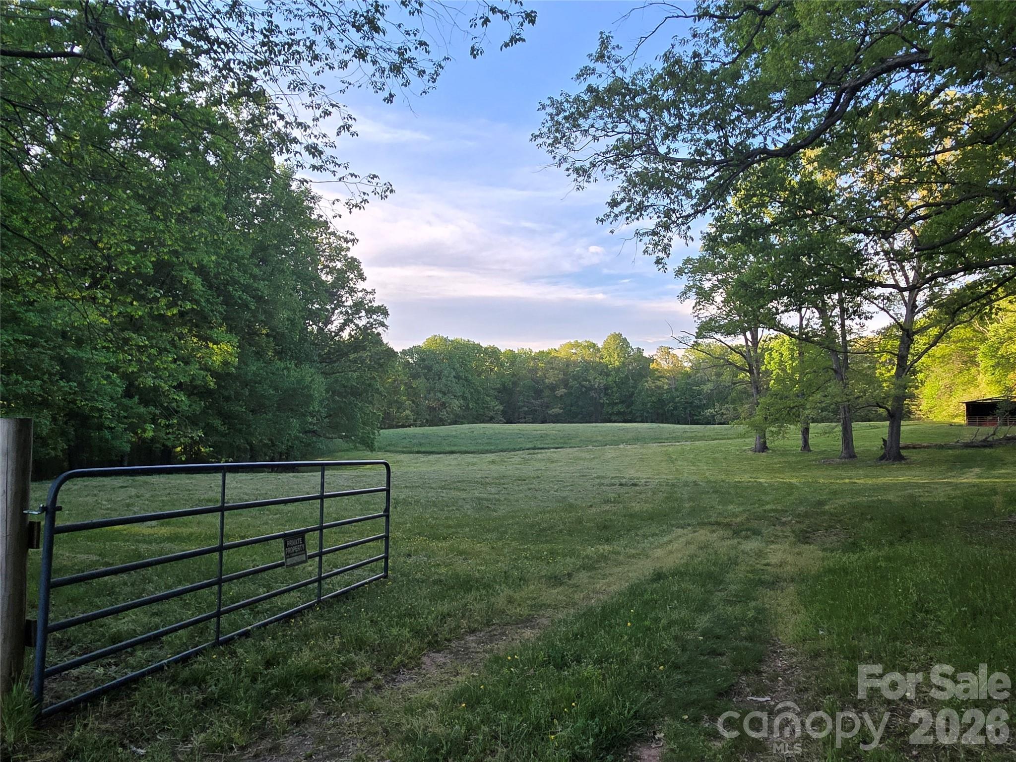 2901 Seats Road Yadkinville NC 27055
