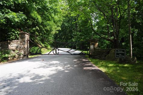 132 Ironwood Lane Black Mountain NC 28711