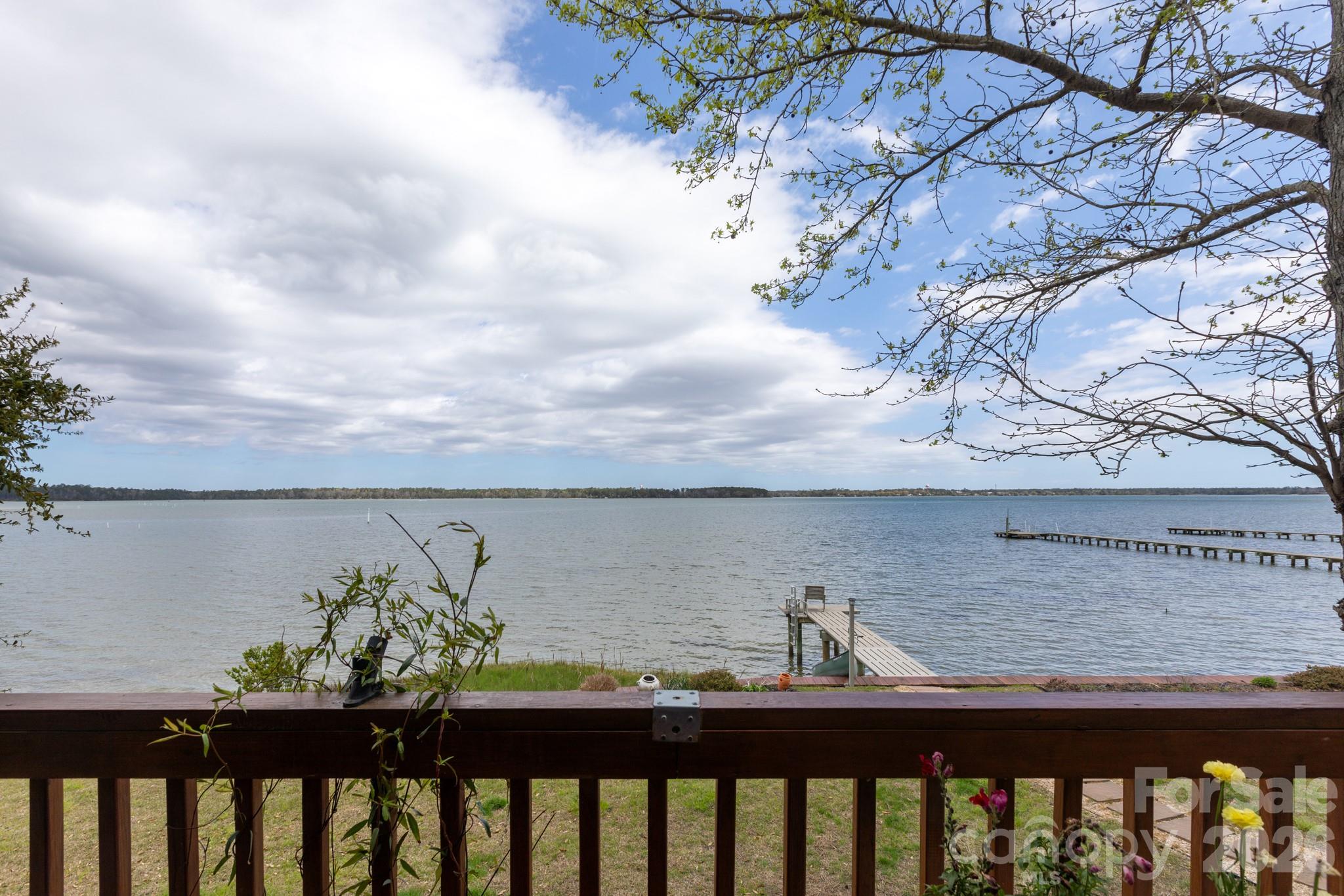 211 Fannie Creek Lane Sneads Ferry NC 28460