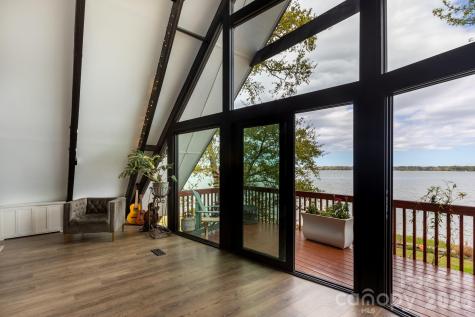 211 Fannie Creek Lane Sneads Ferry NC 28460