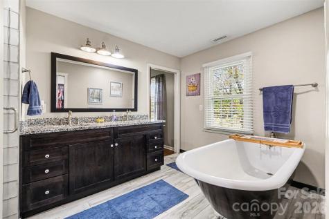 9116 Highland Creek Parkway Charlotte NC 28269