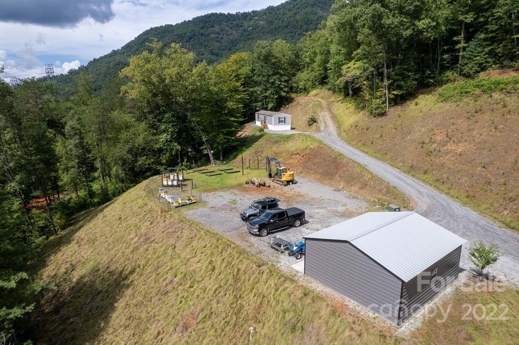 1093 Canada Road Tuckasegee NC 28783