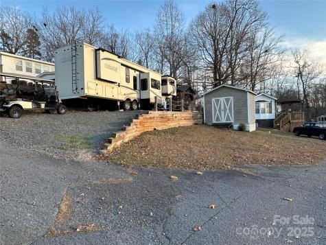 116 Trestle Circle New London NC 28127